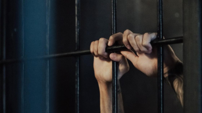 Сколько осужденных отбывают свои сроки в Казахстане, рассказали в МВД