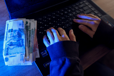 Мошенники начали получать контроль над смартфонами россиян через VPN