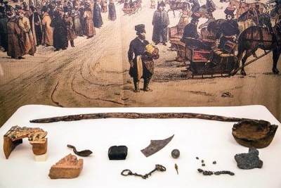 Московские древности: игрушки, монеты и &laquo;комиксы Средневековья&raquo;