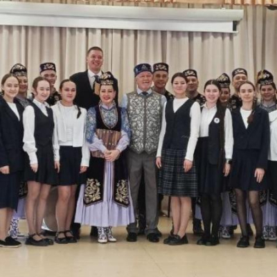 Государственный ансамбль фольклорной музыки РТ выступил с концертами в Арске (ФОТО, ВИДЕО)