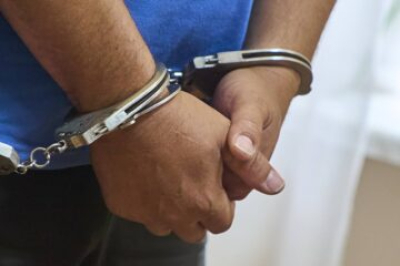 В Казани задержали наркокурьера с почти 100 граммами "синтетики" 23/03/2026 &ndash; Новости