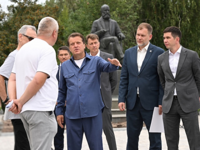 Входную группу Ленинского сада обновят в Казани к 30 августа