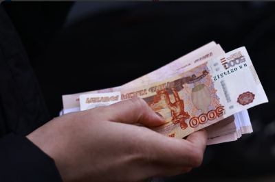 Директор фирмы в Челнах задолжал сотрудникам 5 млн рублей зарплаты