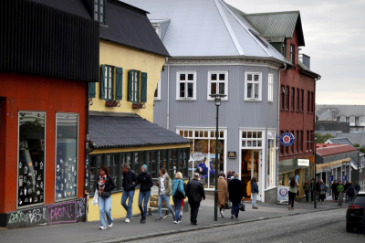 Названы страны, которые могут войти в состав США