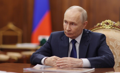 Песков: Путин ежедневно обсуждает с бойцами вопросы СВО