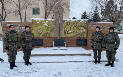 Две пары братьев-близнецов служат в Актобе