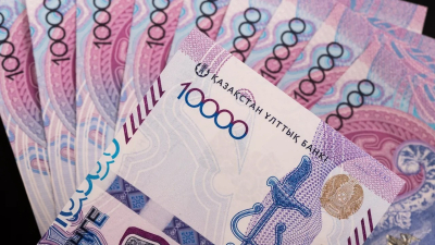 Курс тенге на KASE: волатильность растет на фоне колебаний мировых рынков