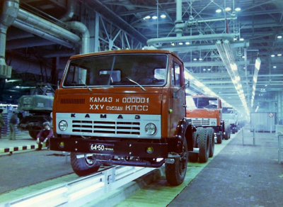 К юбилею первого КАМАЗа создали мультфильм &laquo;Полвека в движении&raquo;