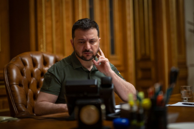 В Польше призвали Туска подписать указ о лишении Зеленского ордена
