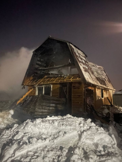 Под Челнами на глазах у хозяина сгорела баня в 30 &laquo;квадратов&raquo;