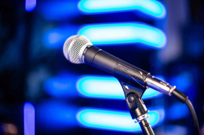 Комику Нурлану Сабурову на 50 лет запретили въезд в Россию