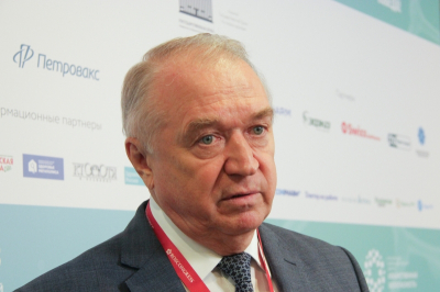 Катырин предложил расширить меры поддержки операторов морских терминалов на Чукотке