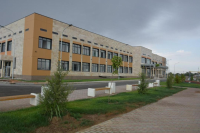 Строительство объектов образования и жилья в Туркестанской области идет по графику