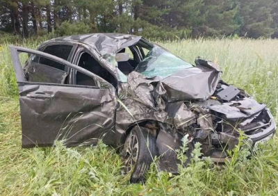 &laquo;Лада&raquo; перевернулась на трассе в РТ: 39-летний водитель скончался по пути в больницу