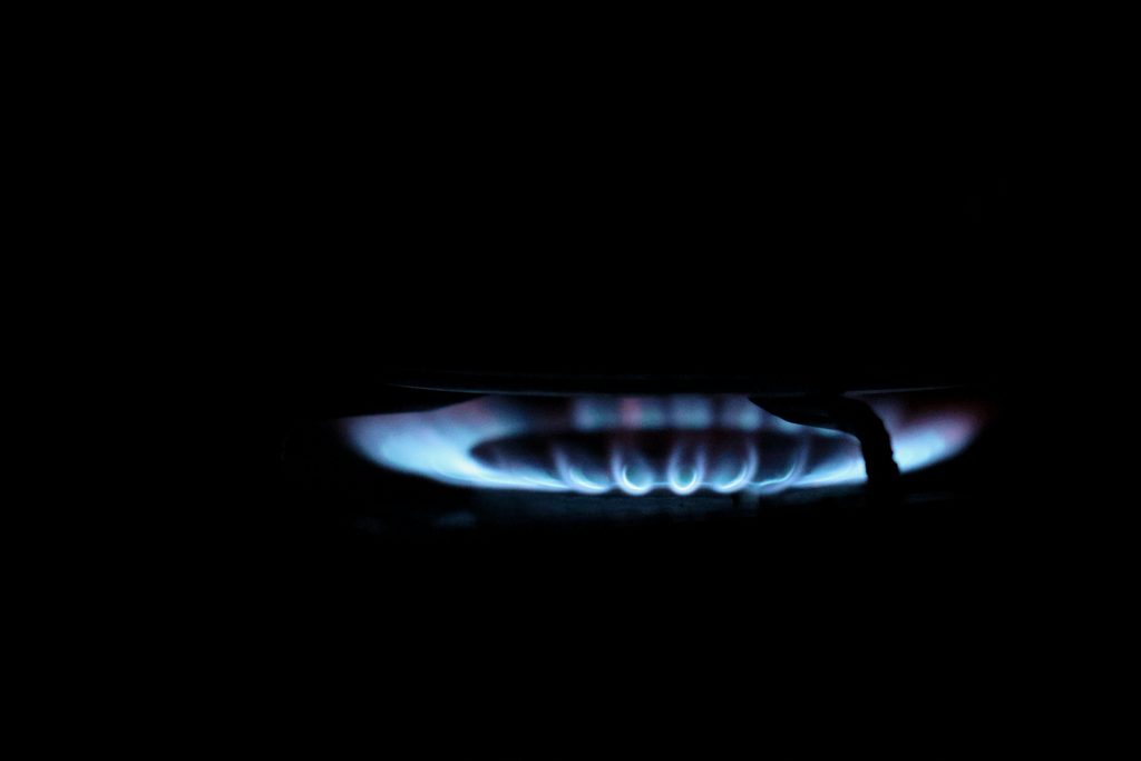 В Казани двое жильцов дома попали в больницу после отравления газом