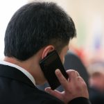 В любой непонятной ситуации звонить на 900: Сбер первым запустил ИИ-помощника на горячей линии