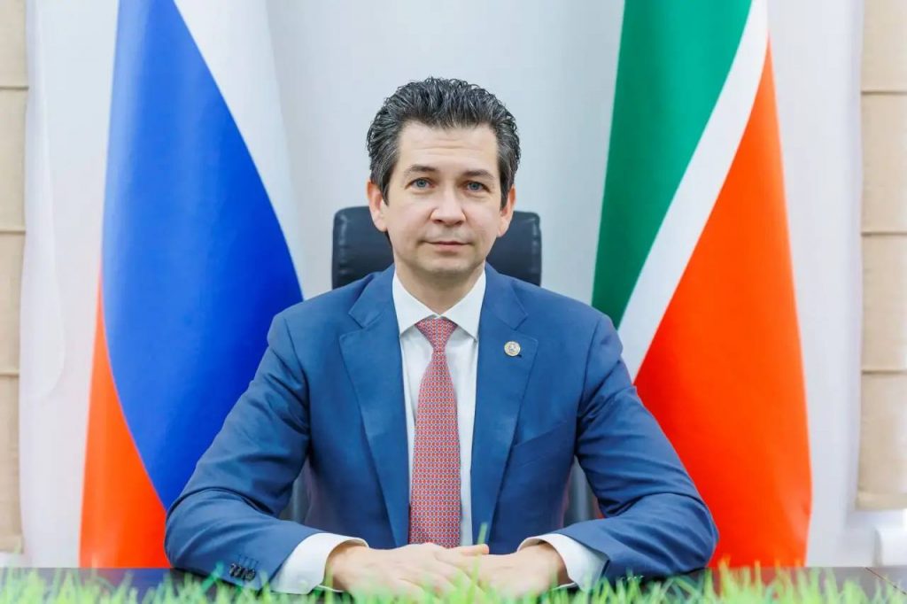 От «Единой России» на пост председателя Госсовета РТ выдвинут Фарида Абдулганиева