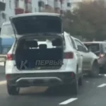 В казанских Дербышках водитель устроил массовое ДТП с пятью авто — видео