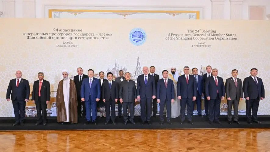 Минниханов и генпрокурор России Гуцан встретили в Казанской Ратуше прокуроров стран ШОС
