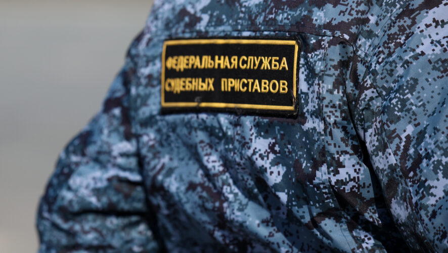 Не дожидаясь суда: в Татарстане алиментщик погасил 1,5 млн рублей долга после визита приставов