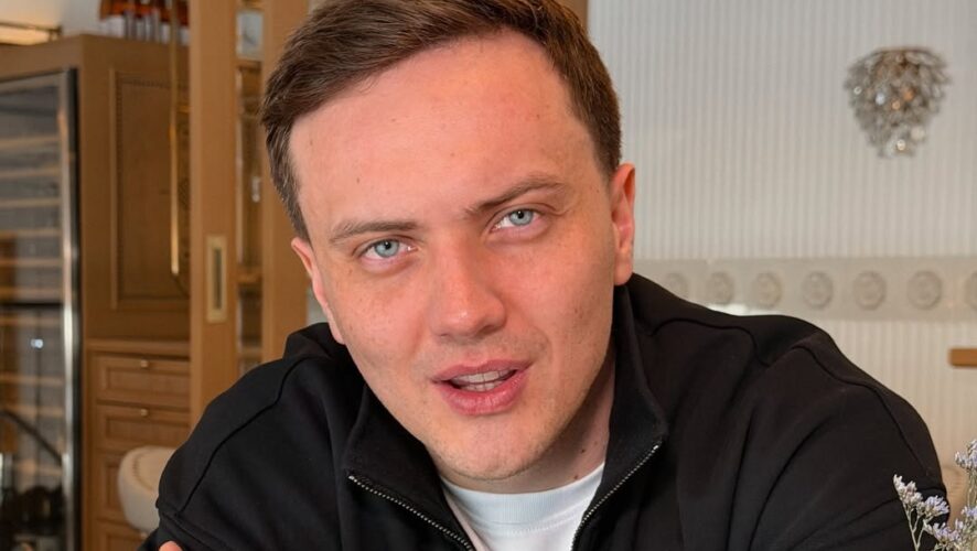 «Живу один»: певец Марат Яруллин заявил о желании жениться