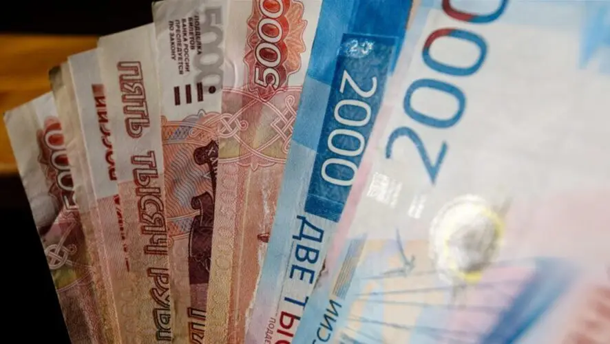 Пенсионер в Москве продал автомобиль и гараж по указанию мошенников и лишился 27 млн