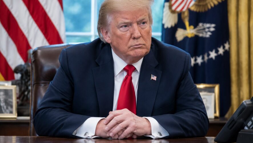 Маск поддержал Трампа: Украине пора обзавестись новым лидером