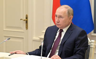 Президент России подписал указ о защите учителей от угроз