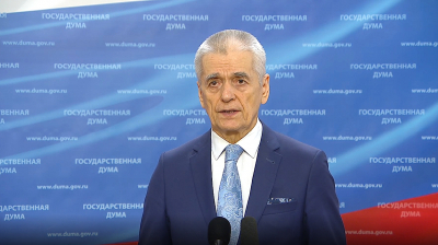 Врач Онищенко рассказал, грозит ли россиянам новая вспышка Эболы