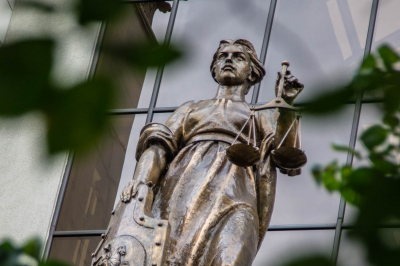 Верховный суд внес в ГД законопроект о смягчении наказания за покупку наркотиков