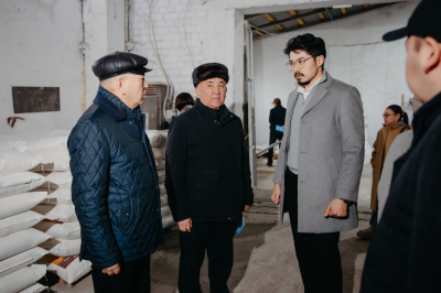В Кыргызстане проверяют качество отечественных кормов для рыб