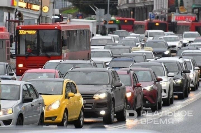 Авария на М7 собрала пробку длиной 4,5 км на выезде из Казани